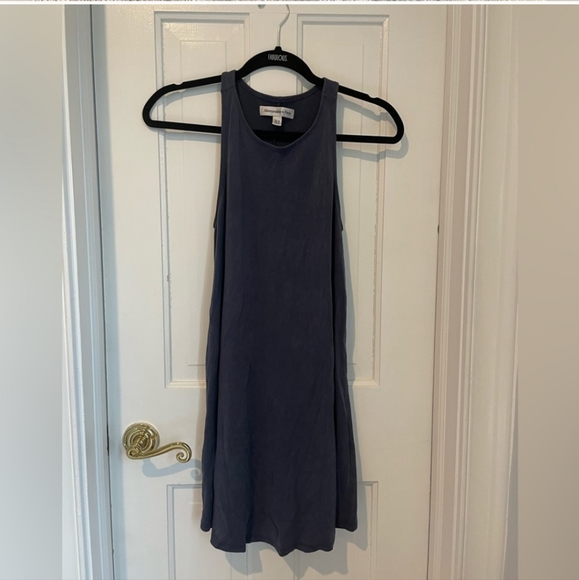 Swing dress - Picture 1 of 4